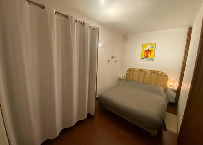 4 Pers - Proche Plage, Parking Privé, Tv, Lave-linge - Fr-1-81-605 *